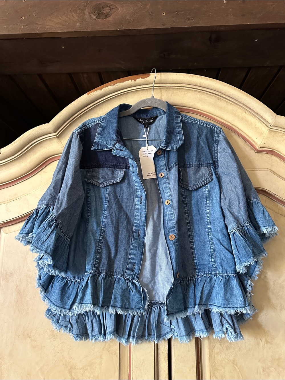 NWT Young Threads Distressed Denim Ruffle Hem Top Jacket size Small